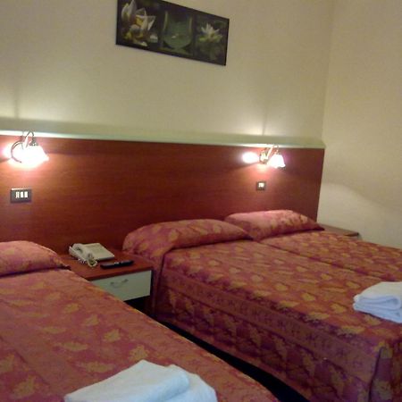 Hotel Mm Dateo Milano Rum bild