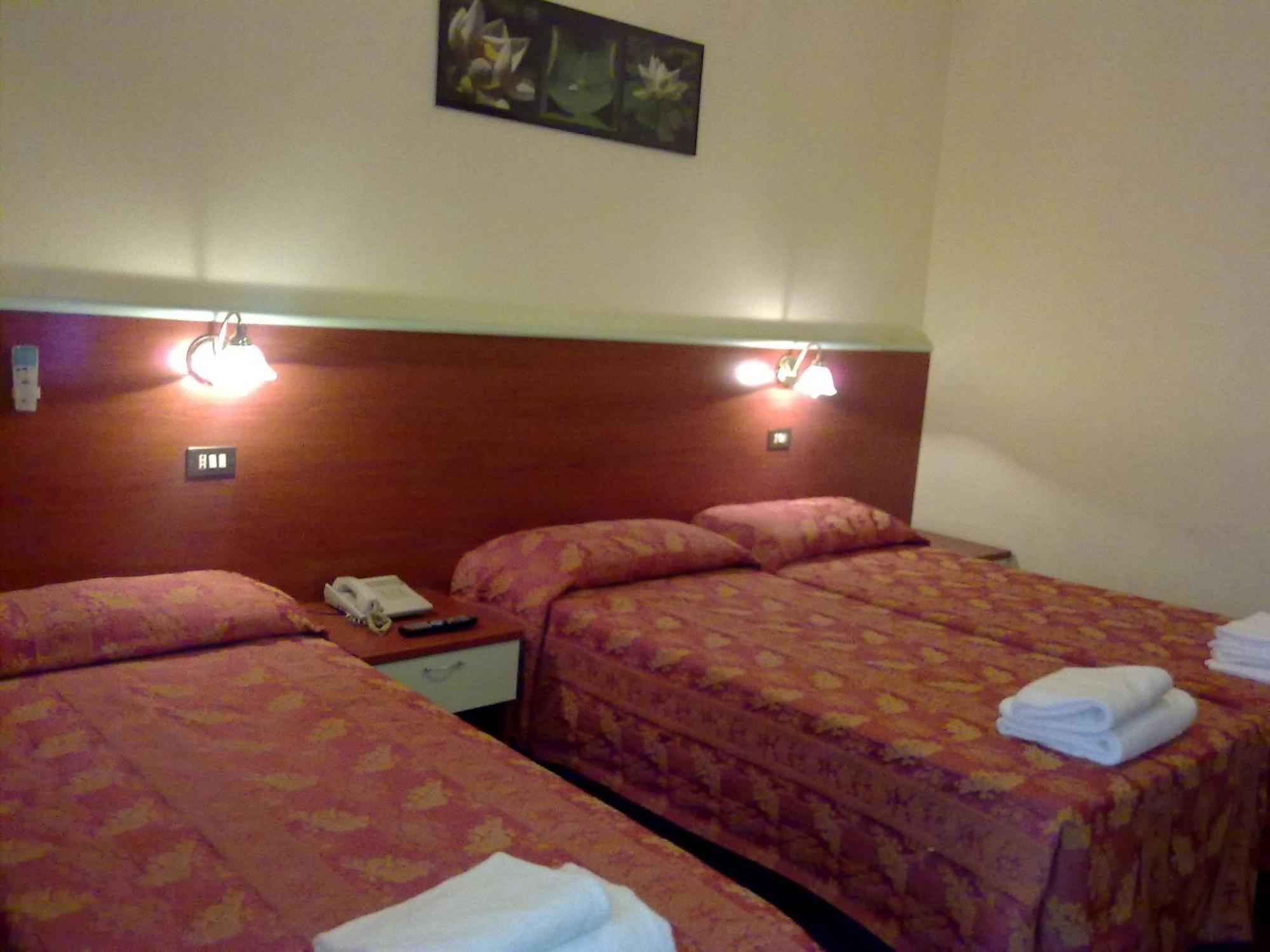 Hotel Mm Dateo Milano Rum bild