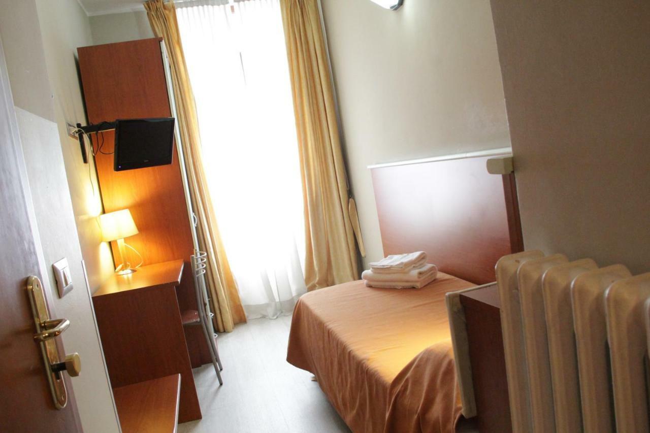 Hotel Mm Dateo Milano Exteriör bild